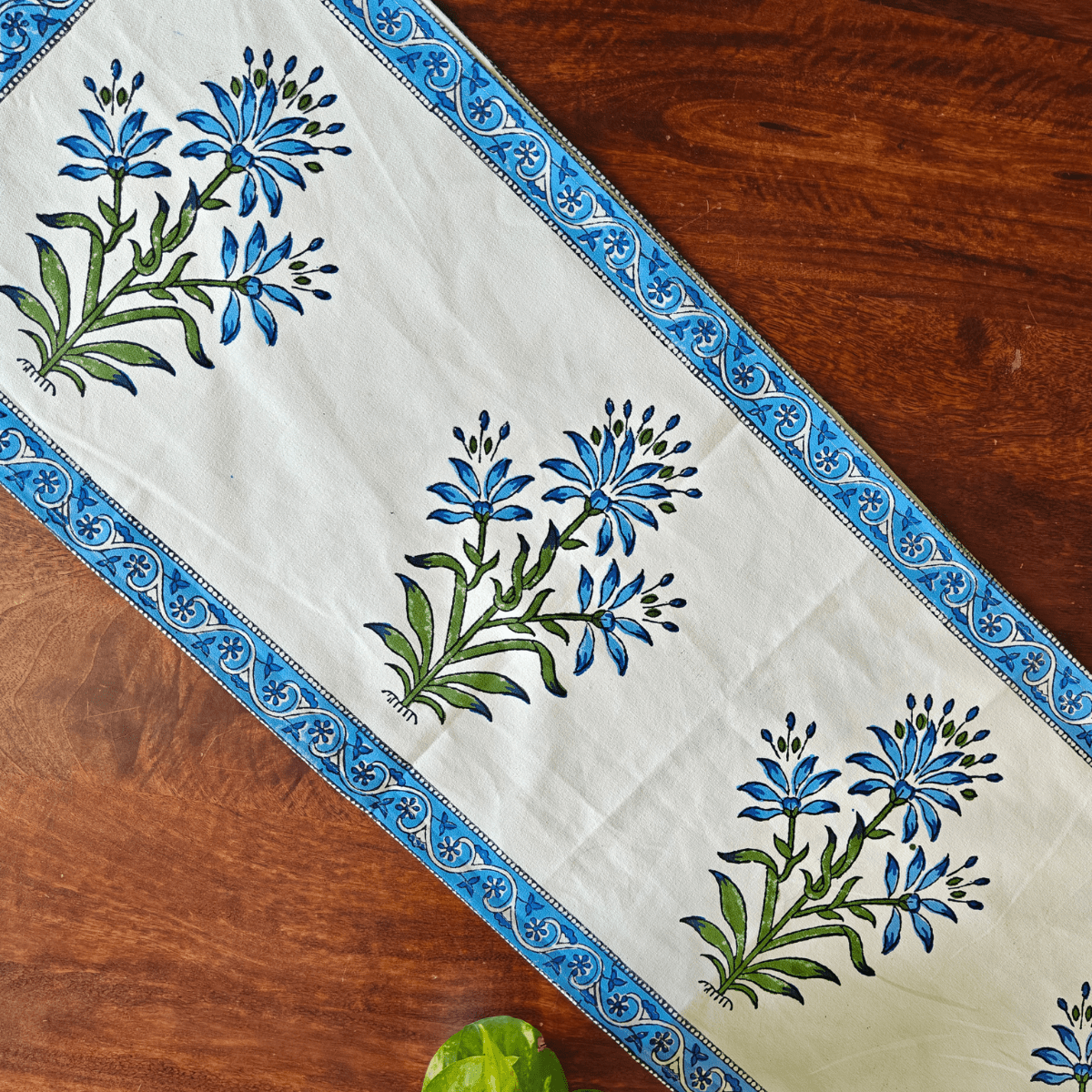 Neela Table Runner, 100% cotton, 13" X 72" - Coral Slub -